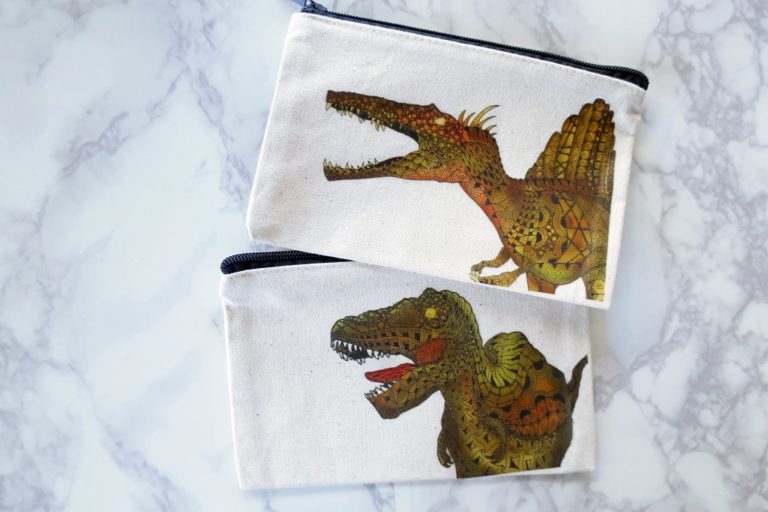 恐竜グッズのクリスマスプレゼント。キッズが喜ぶ恐竜シリーズ | 恐竜デザイン タモコタモ
